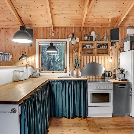 Stunning In With 2 Bedrooms * Store Fuglede